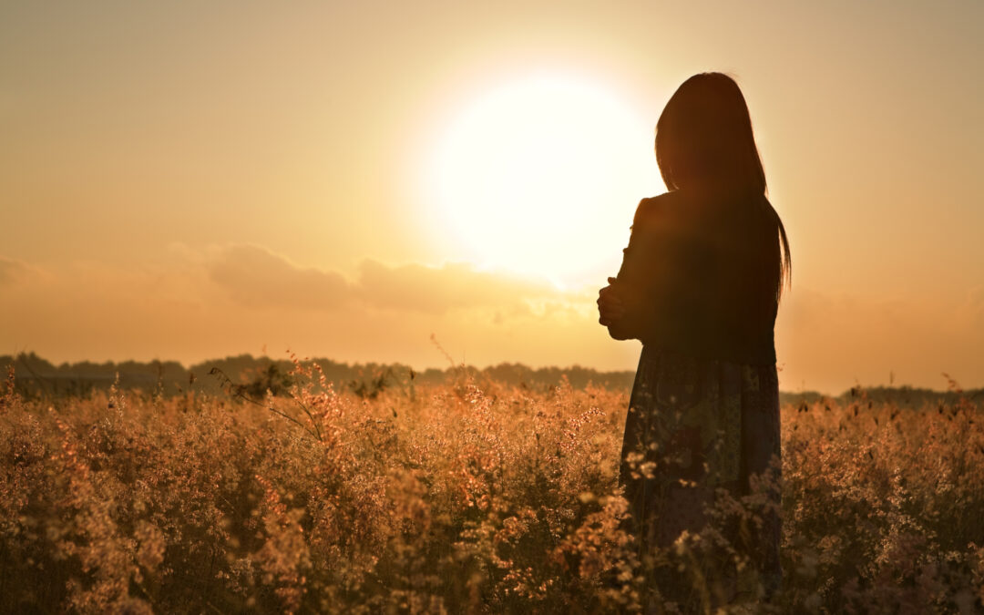 woman sad field sun lonely alone